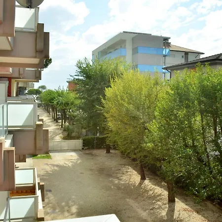 Apartment Cozy Two-room Flat 100mt From