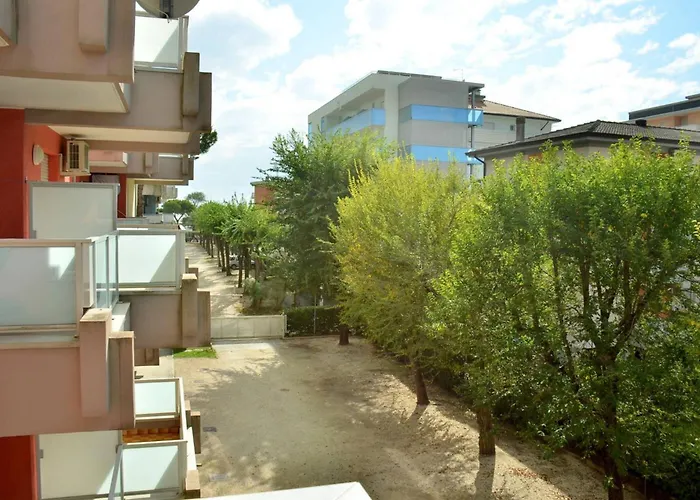 Apartment Cozy Two-room Flat 100mt From